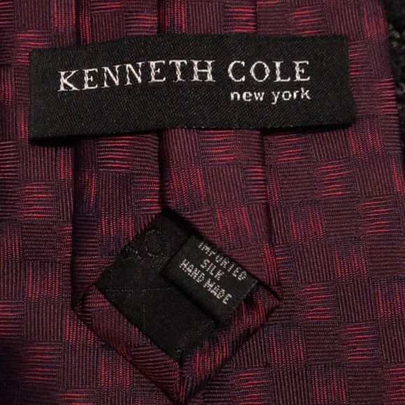 Kenneth Cole Silk tie - Picture 2 of 4